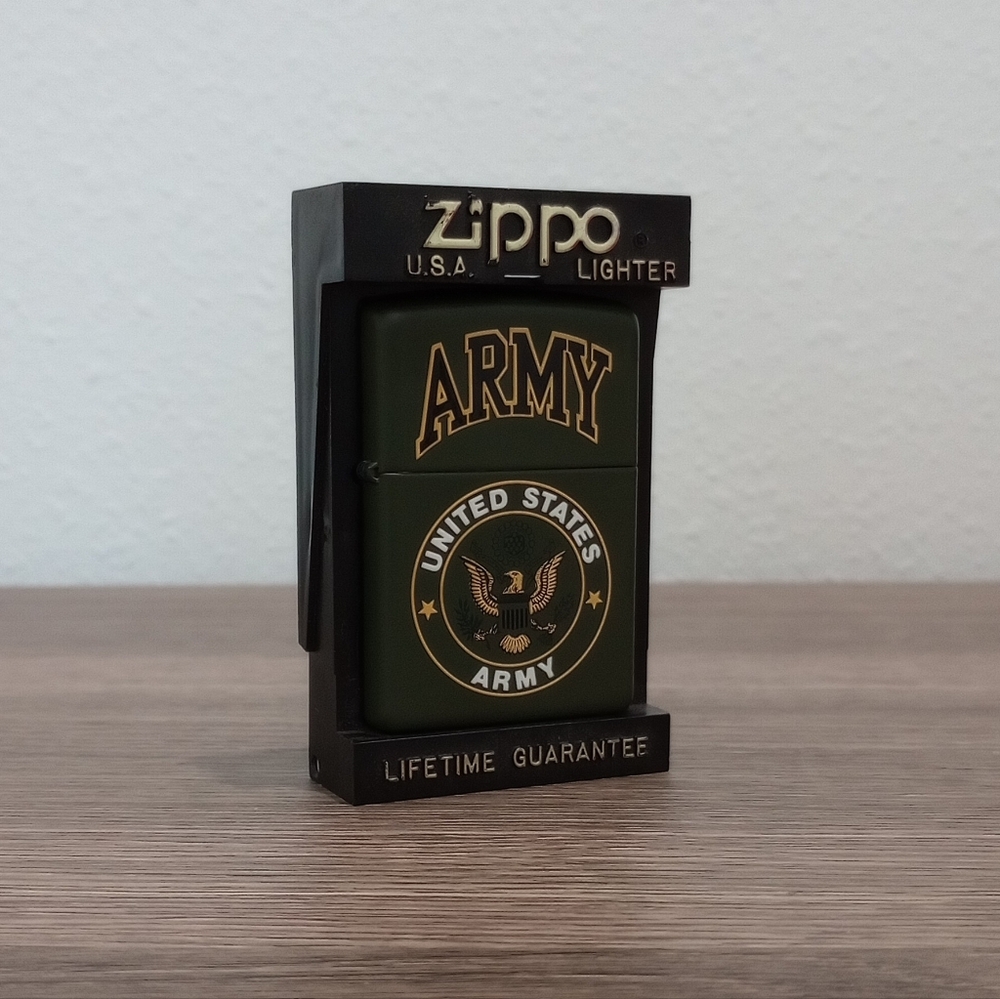 Zippo Army Green Lighter